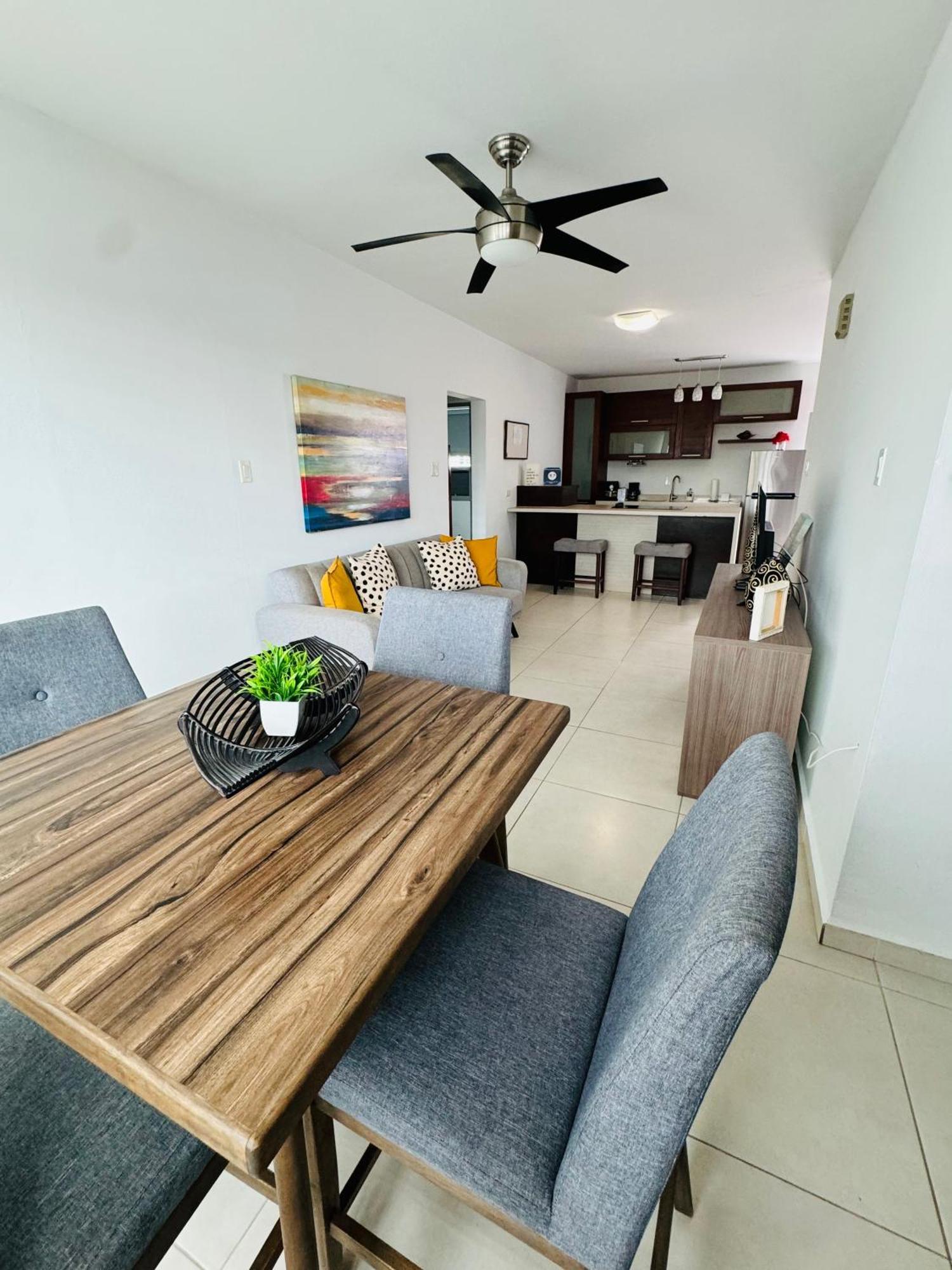 Sunday Downtown @ Rincon Appartement Buitenkant foto